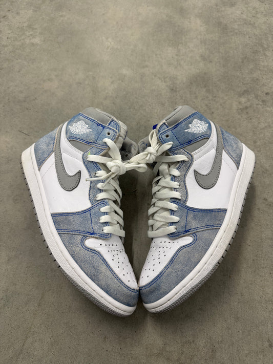 JORDAN 1 “ Hyper Royal “