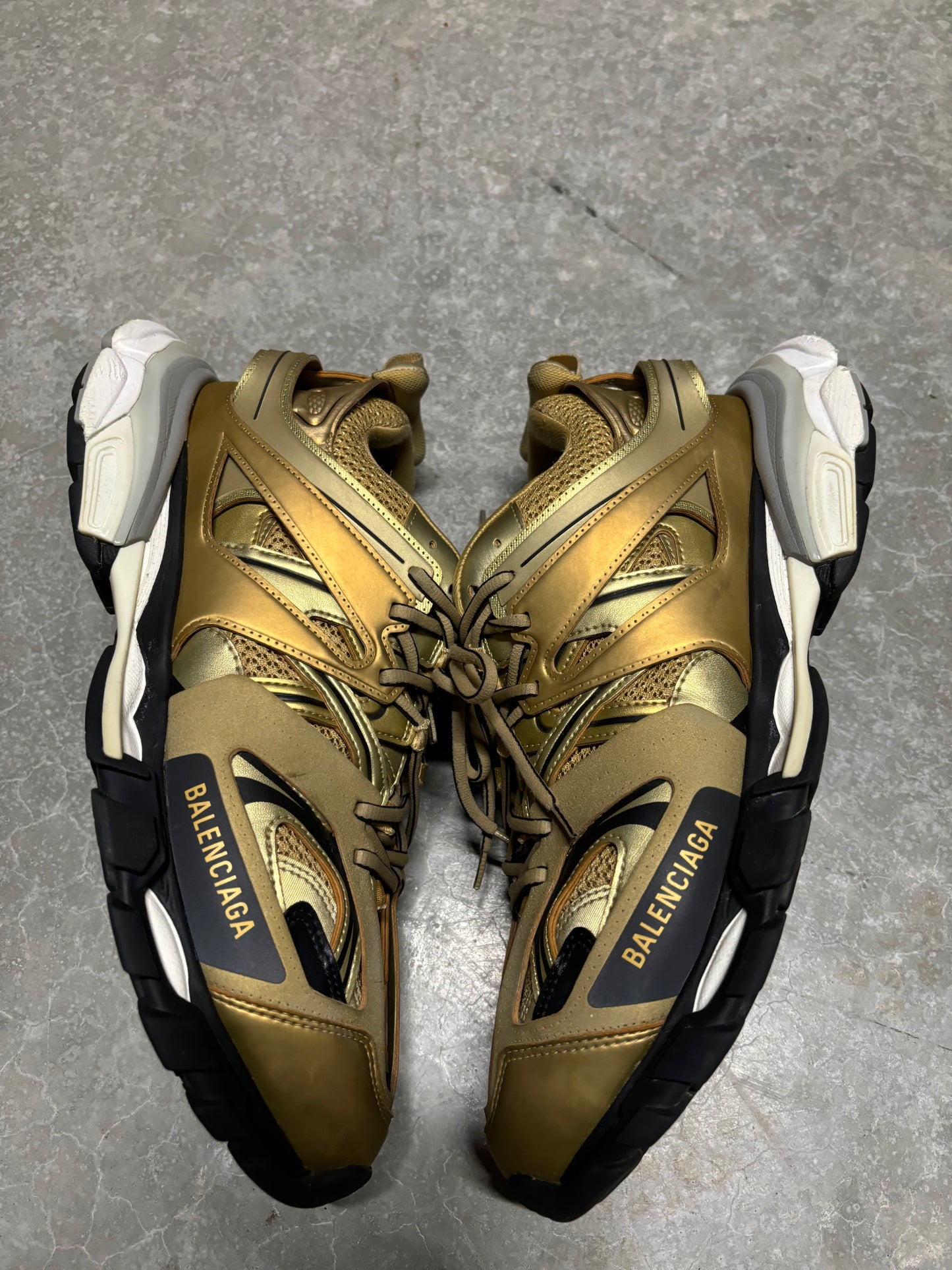 BALENCIAGA TRACK “ metallic gold “