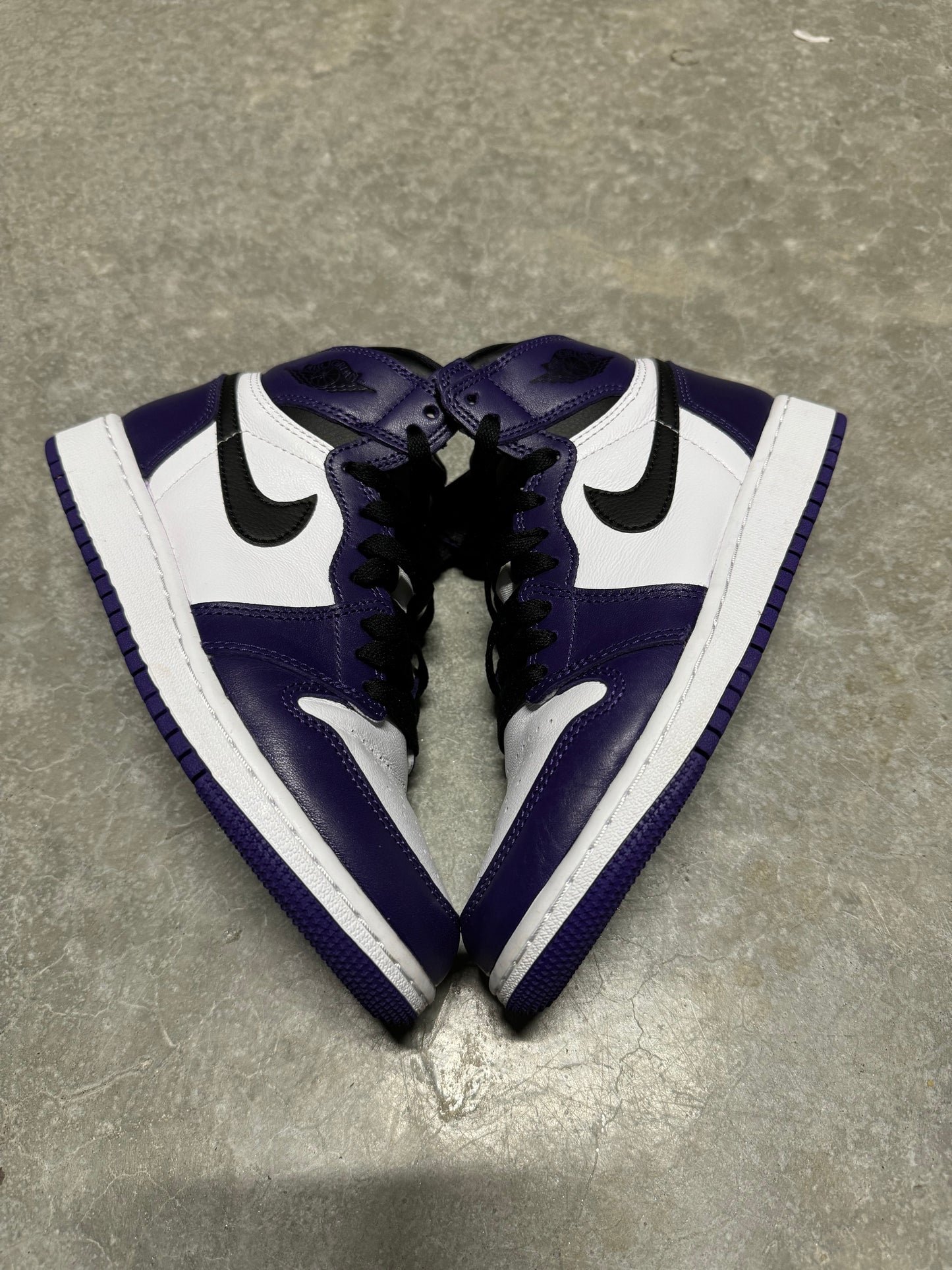 JORDAN 1 “ Court Purple 2.0 “