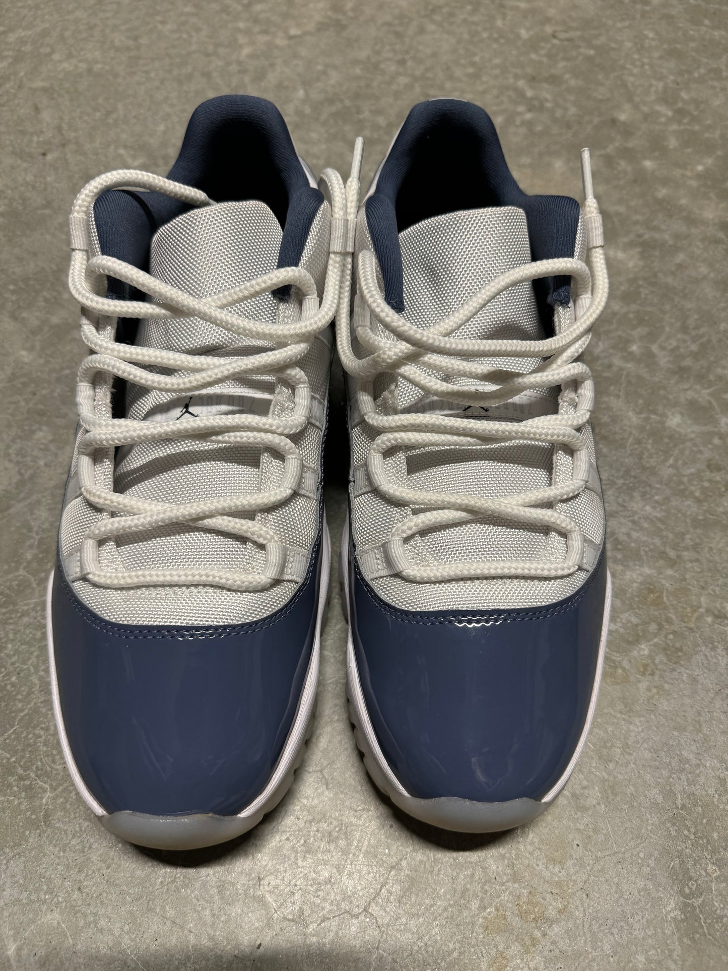 JORDAN 11 LOW “ Diffused Blue “