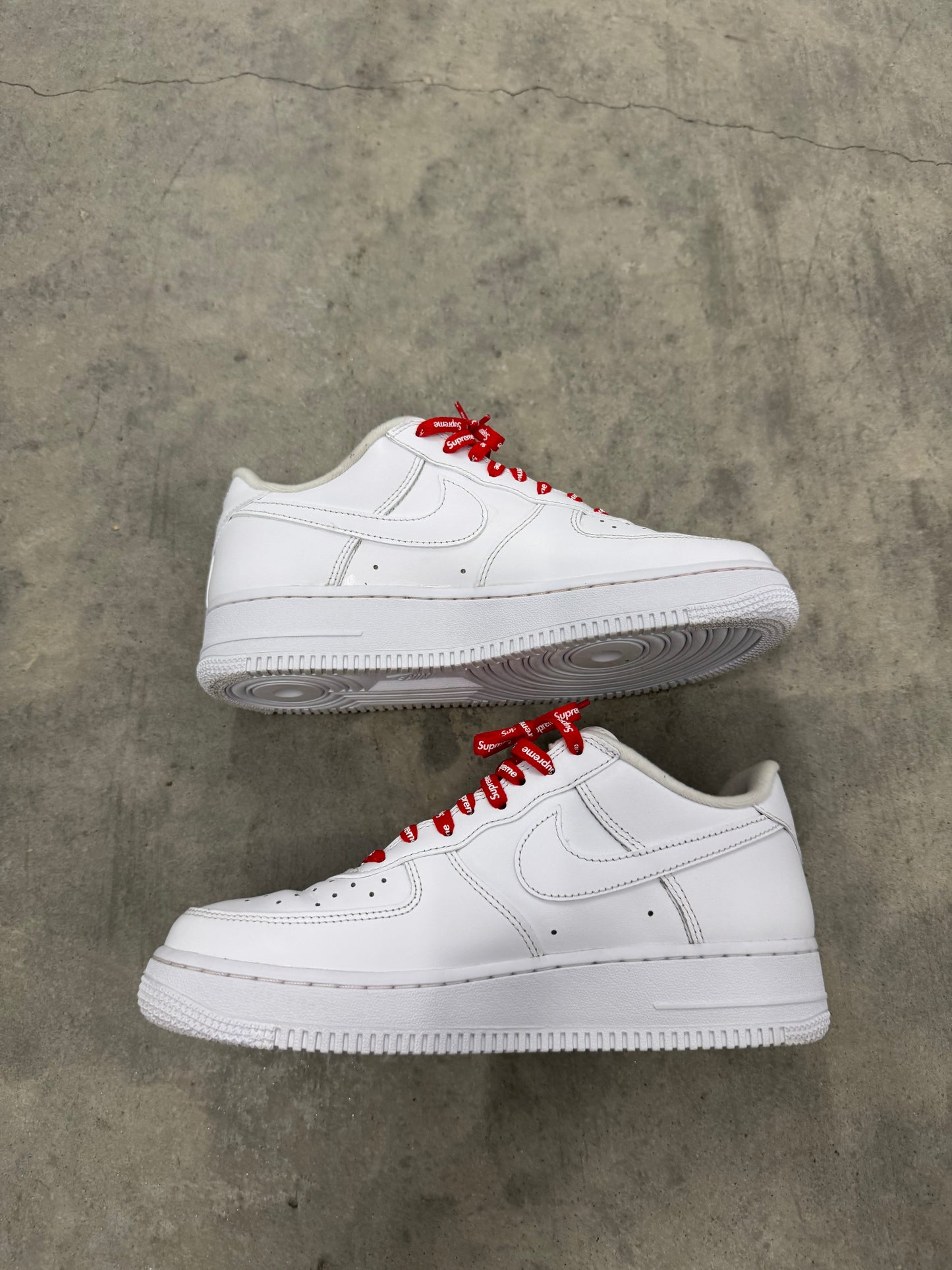 AIR FORCE SUPREME LOW “ Box-Logo White “