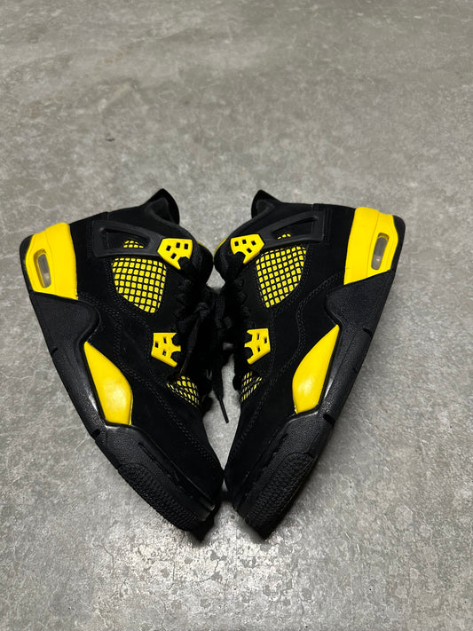 JORDAN 4 “ Thunder “