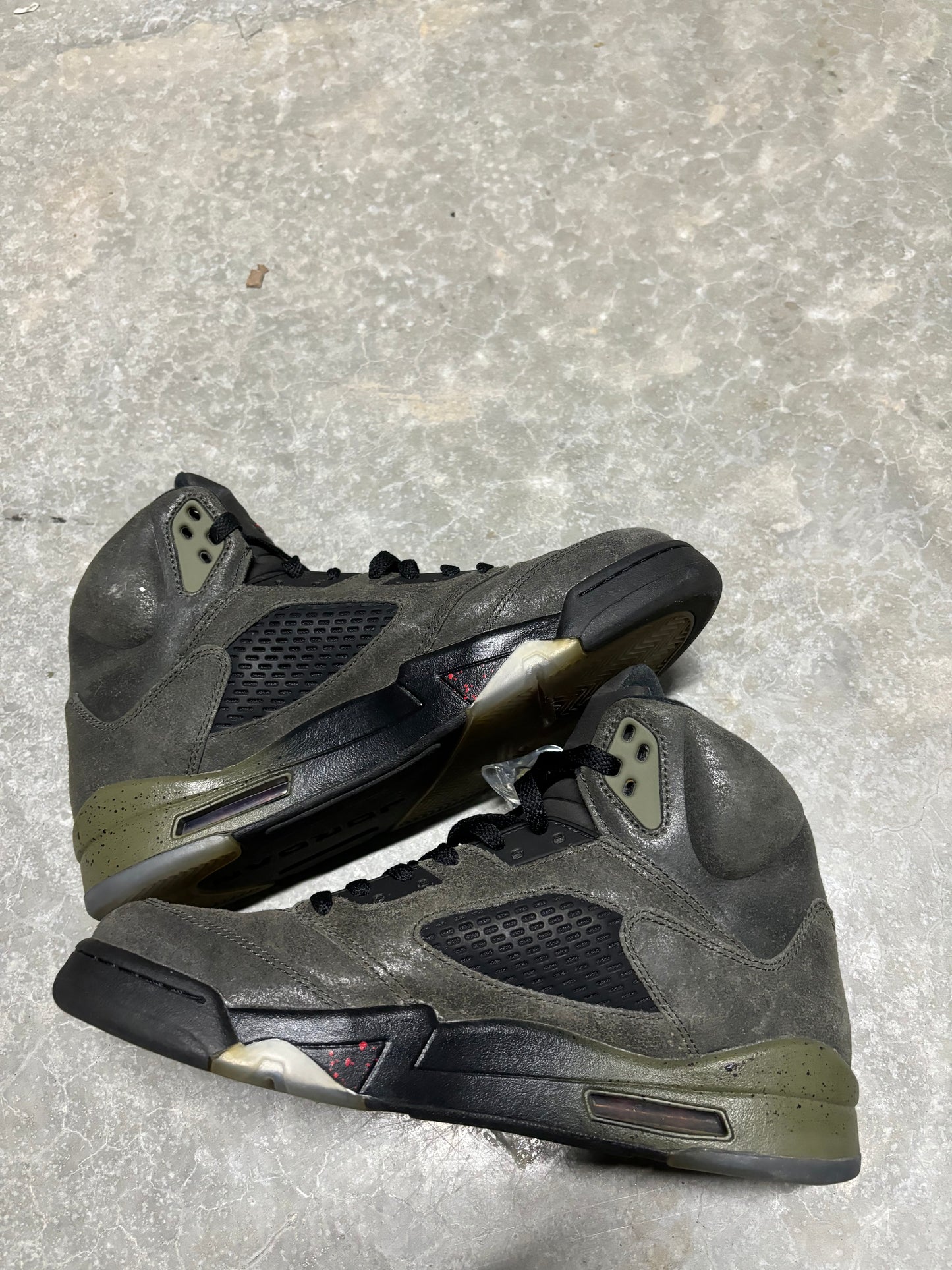 JORDAN 5 “ fear “