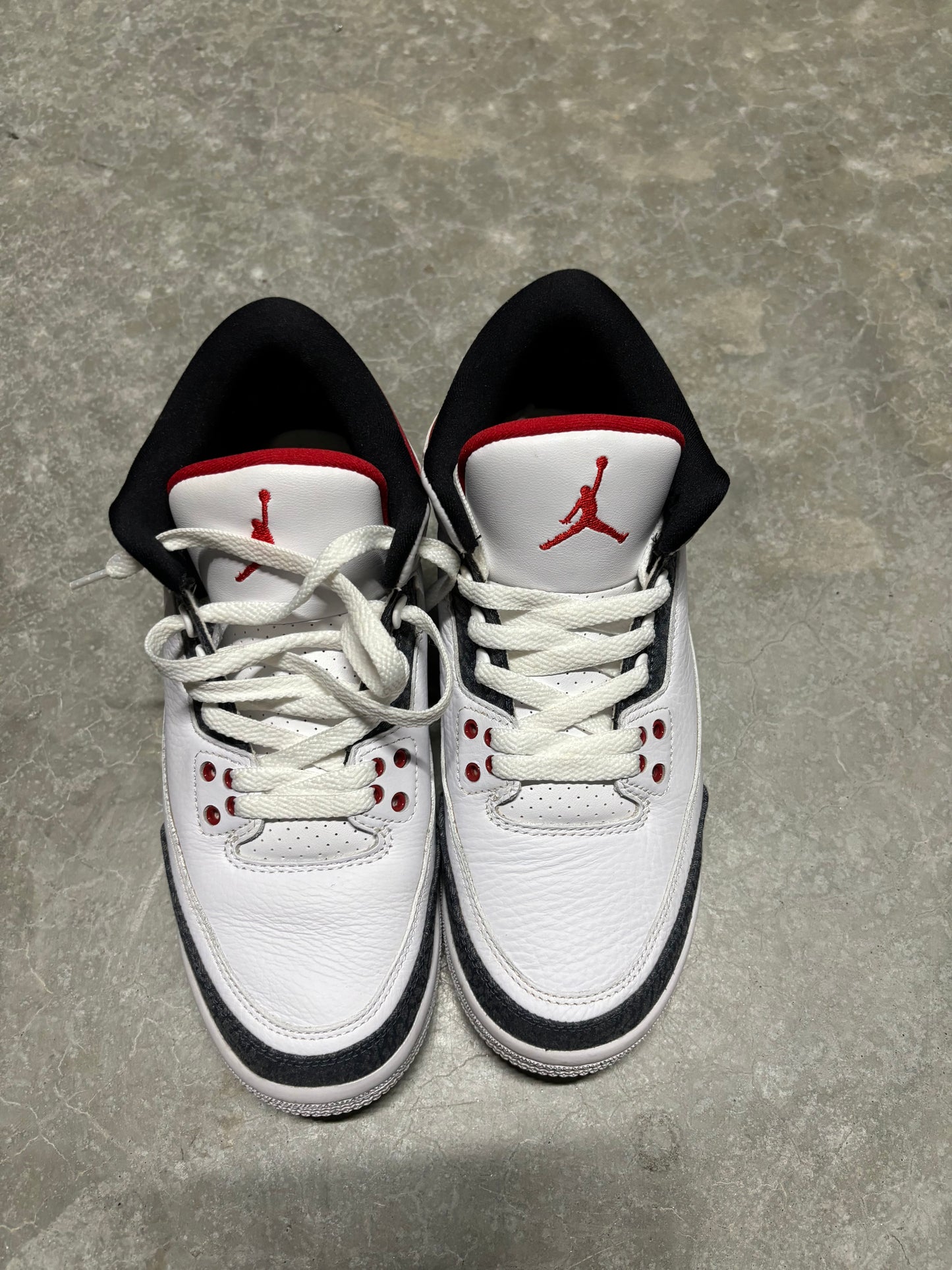 JORDAN 3 DENIM “ fire red “