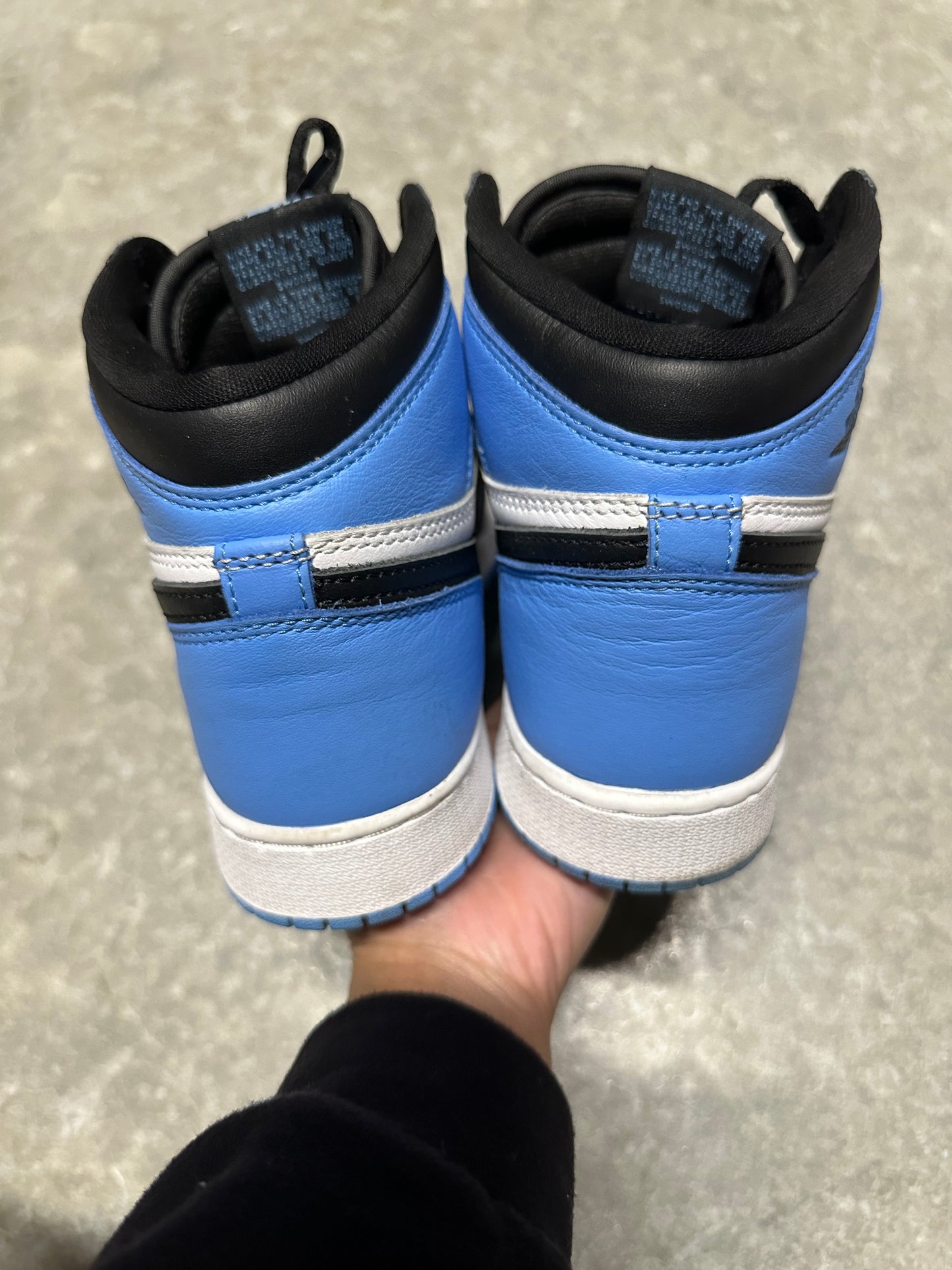 JORDAN 1 “ unc “