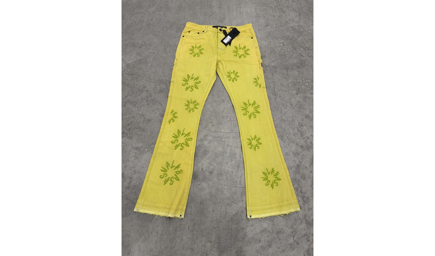 Valabases Stacked jeans "Yellow/ green flowers" Brand new