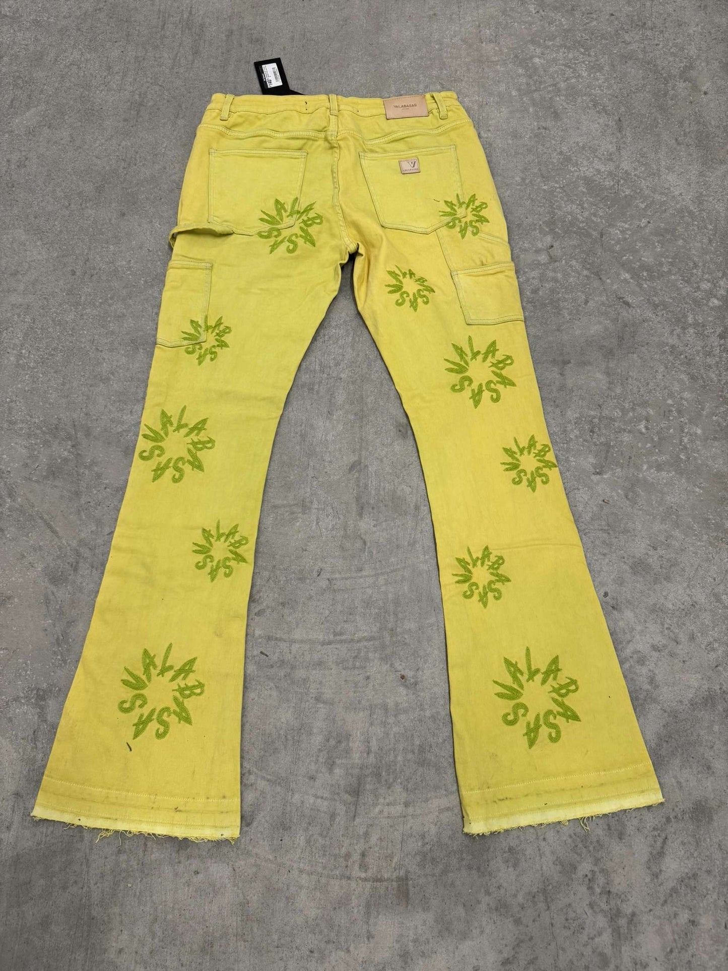 Valabases Stacked jeans "Yellow/ green flowers" Brand new