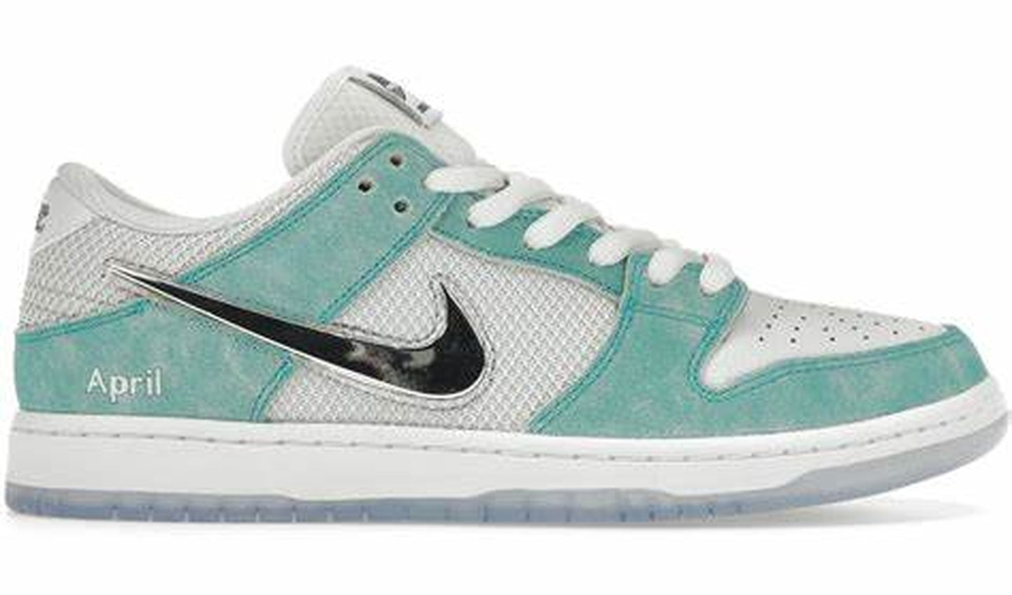 Nike Dunk SB "April" Brand new