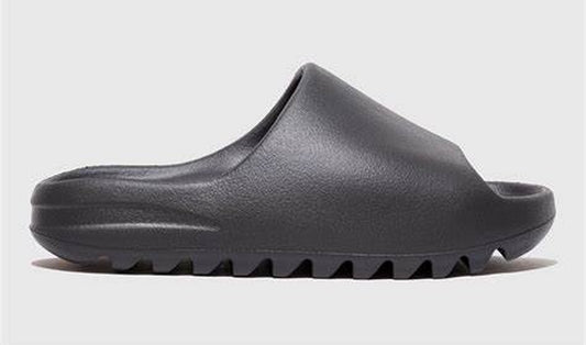 Yeezy Slide "Onyx" Brand new