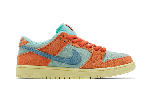 Nike Dunk SB "Noise Aqua" Brand new